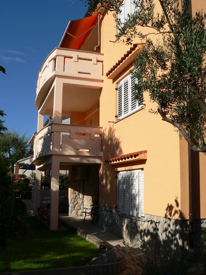 Ruza Apartament *