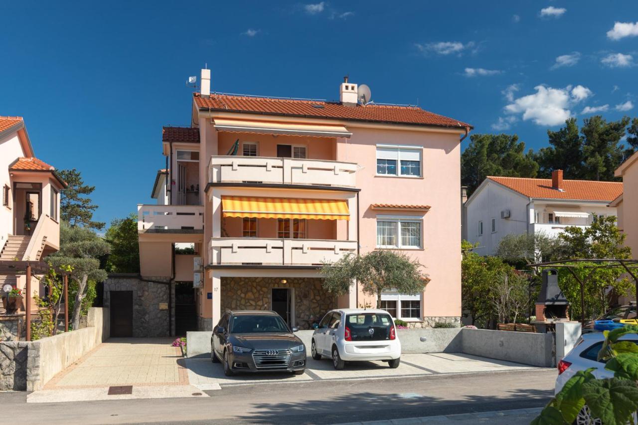 Ruza Apartment *